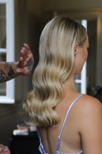 Bride glam waves
